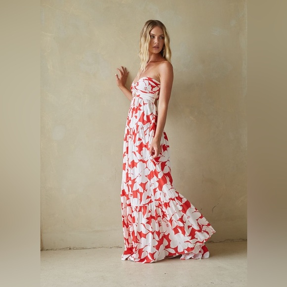 American Threads Lilo Strapless Maxi Dress in Red Floral, Size Medium - Picture 10 of 12